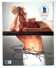 CODY SIMPSON SIGNED 8X10 PHOTO POP STAR SINGER AUSTRALIA SWIMMING PARADISE BAS
