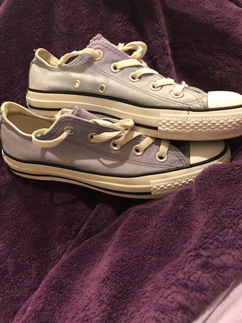 lilac converse womens