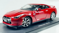 1/18 Autoart 77396 NISSAN GT-R R35 VIBRANT RED Rare Diecast Model Discontinued