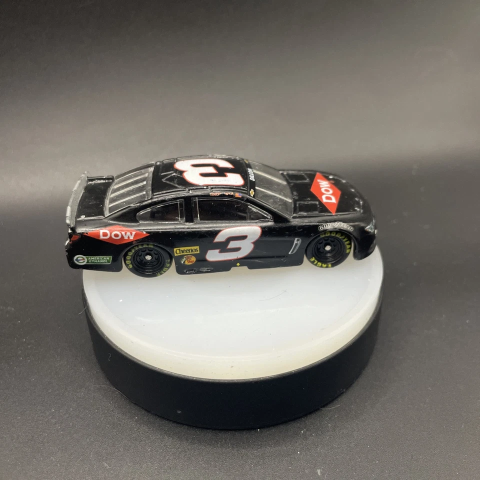 Austin Dillon #3 Dow 2014 auto de prueba automotriz Chevy SS NASCAR suelto diecast Foto 3 de 4