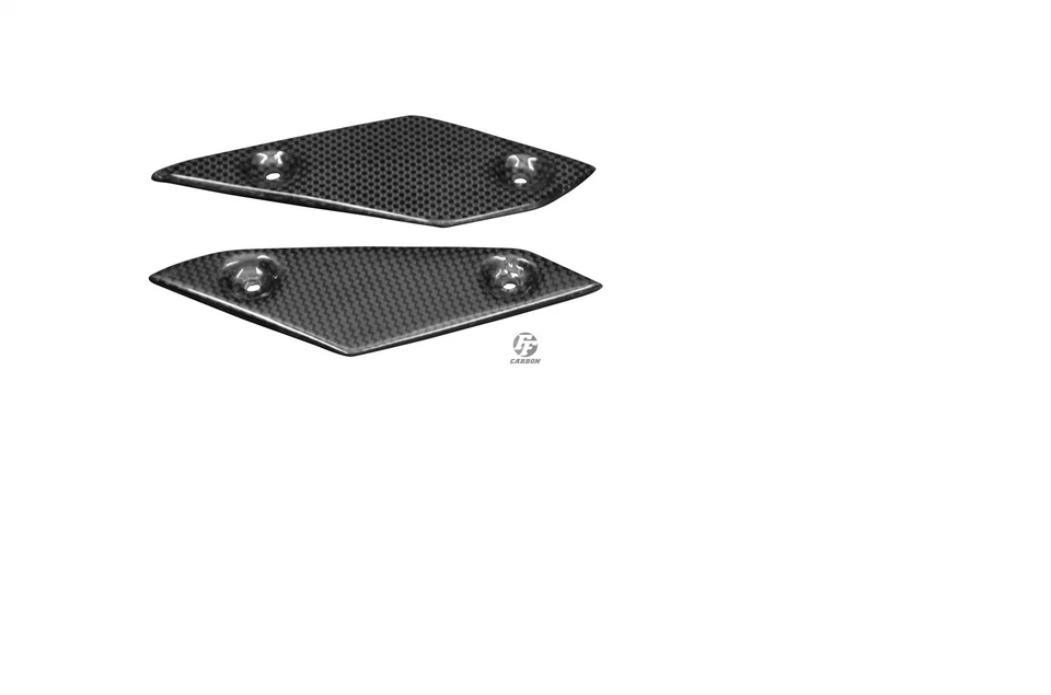 Platines repose-pieds Carbone pour Yamaha FZ1 - Photo 2/3