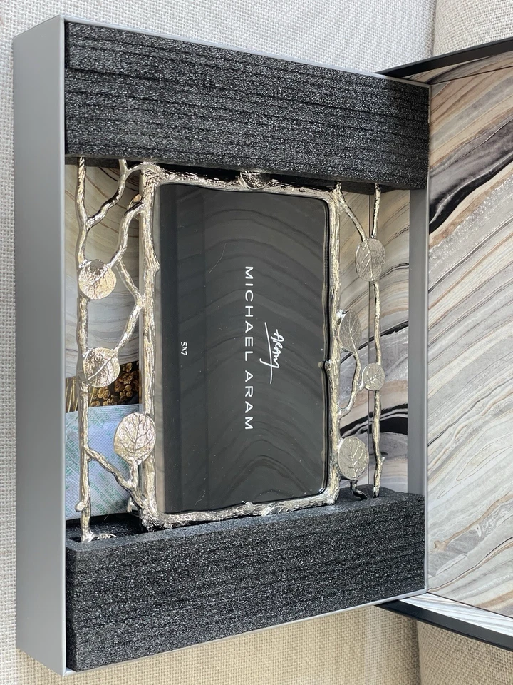 Marco de fotos Michael Aram Botanical Silver Leaf 5”x7” — caja abierta nueva Foto 2 de 4