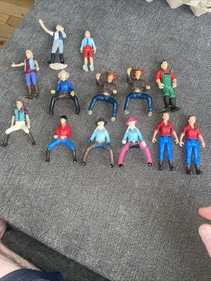 Schleich Horse Club Figure People, Cowgirl, Cowboy, Riders 13 Piece Lot