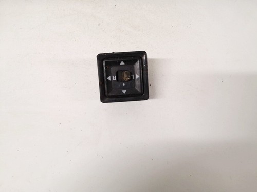 Mitsubishi Pajero 1993 Wing mirror control switch (Exterior Mirror #1536419-82