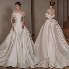 Luxury Satin A-Line Wedding Dresses Boat Neck Sleeveless with Bows Bridal Gowns