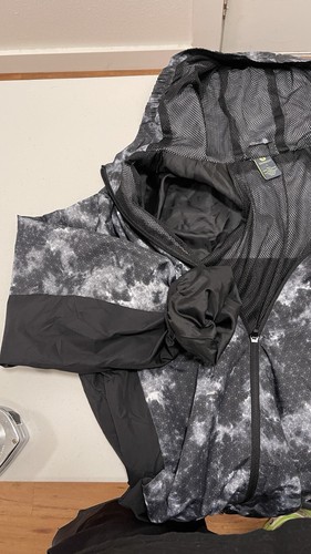 Lightweight Full Zip Hooded Running Jacket Reflective Strips Xersion Adult L - Picture 12 of 17