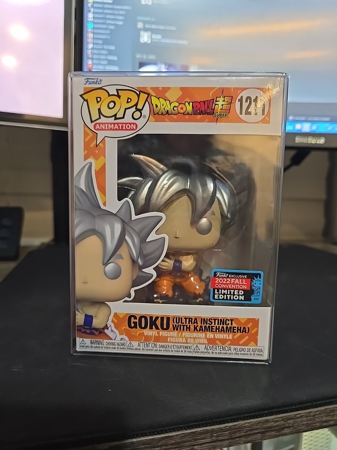 Funko Pop! DBS Goku Ultra instinct with Kamehameha #1211 Chalice Exclusive