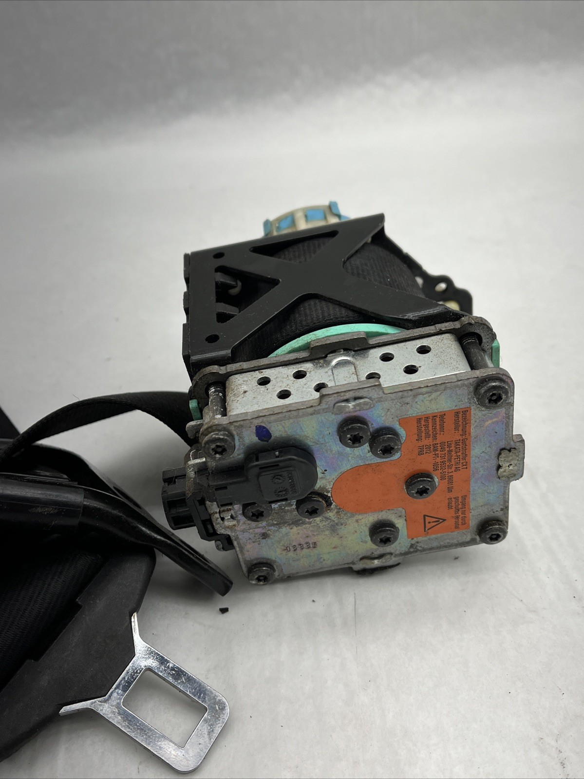 USED 2010-2012 2014-2015 AUDI R8 - Front LEFT Seatbelt / SEAT BELT Retractor