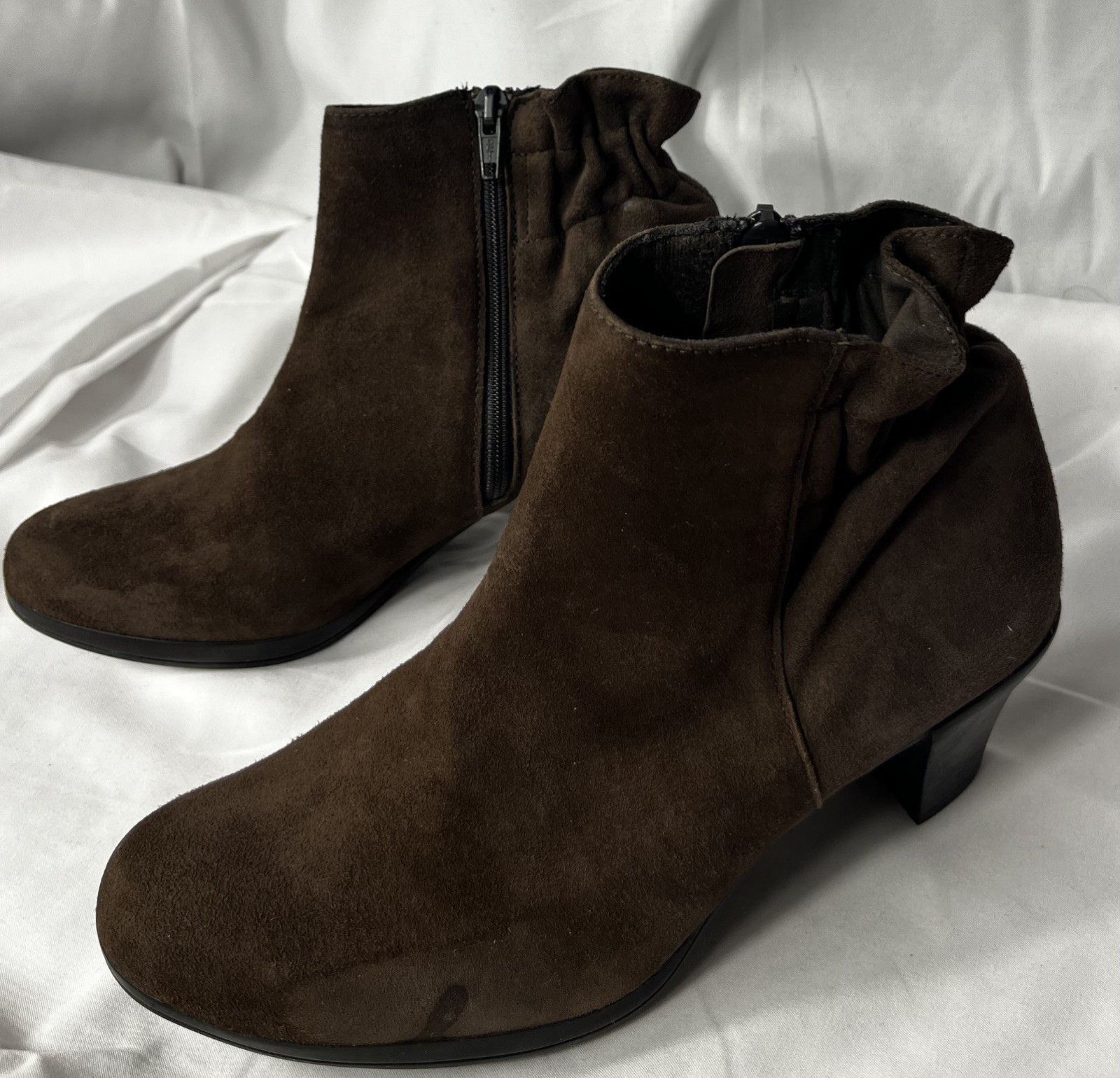 Munro Alfie Women 6W Brown Suede Ankle Boots New w/ Box Comfort Heeled Side Zip