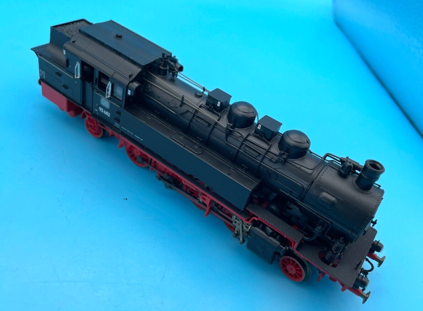 Picture 6 of 9