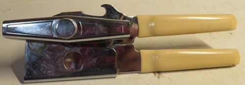 Swing Away Can Opener Manual 7” Swing-A-Way Vintage Tan Handle Good Used Kitchen - Picture 7 of 19
