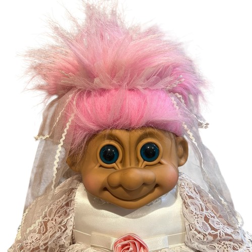 Vintage Russ Jumbo Troll Bride Doll 23" Stuffed Plush Toy Wedding Dress Veil - Picture 2 of 10