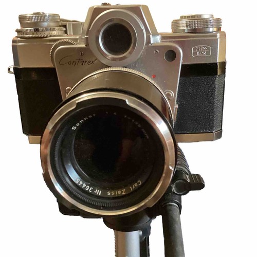 Zeiss Ikon Contarex Bullseye 35mm SLR. Carl Zeiss Sonnar 4/135mm - Picture 6 of 13