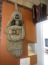 Fanny Pak Army Green