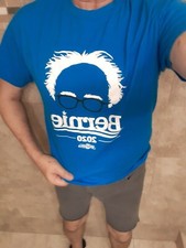 Bernie Sanders 2020 T Shirt Short Sleeve Large Blue Presidential Campaign USA