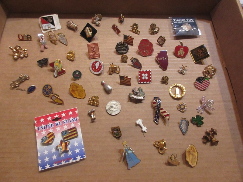 MIXED LOT F 60 LAPEL PINS A FEW VINTAGE