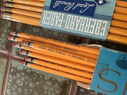 Lot Of Vintage Pencils Venus EBERHARD Dixon Winthrop Wood Mixed Lot - Foto 7 di 11