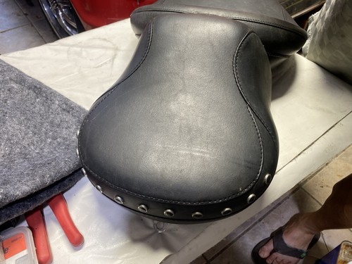 Mustang Vintage Seat Harley Road King 1997-2007 Wide Touring FLHR Street Glide - Bild 12 von 15