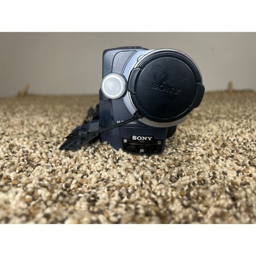 Sony Handycam DCR-TRV140 Digital 8 camcorder w/accessories - WORKS READ - Picture 12 of 15