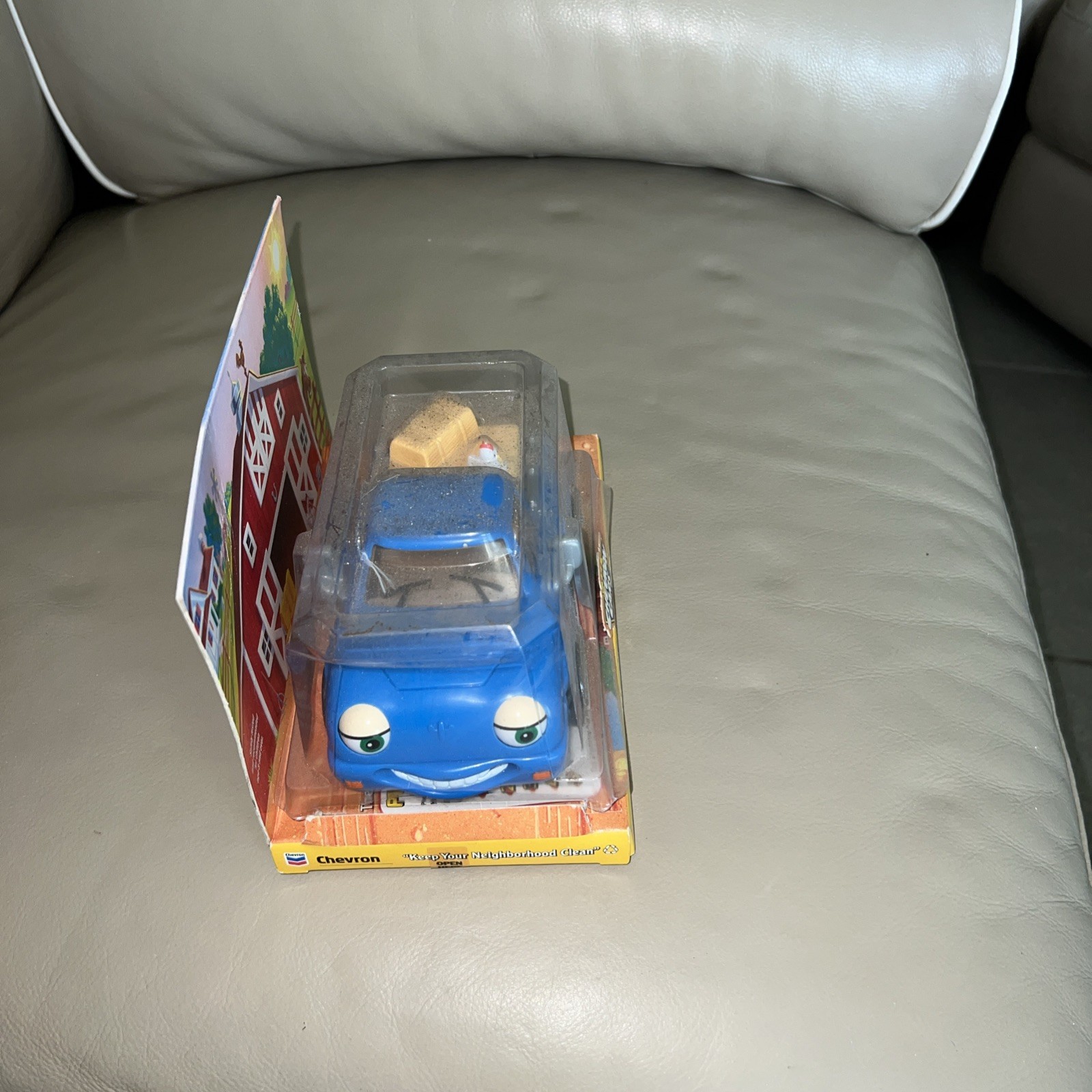 Picture 4 of 4