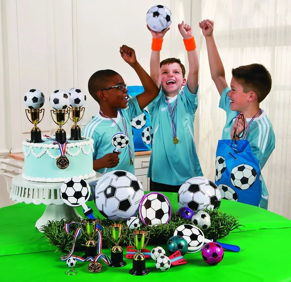 24 Piezas ~ Pequeños Trofeos Tono Dorado, Premios y Premios, 4" Foto 4 de 4