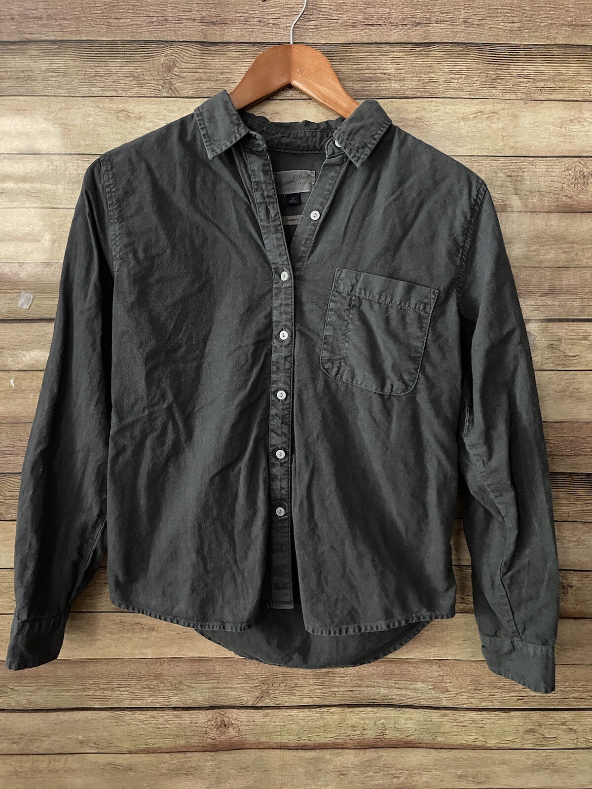 Universal Thread Womens Button Down Chambray Shir… - image 1