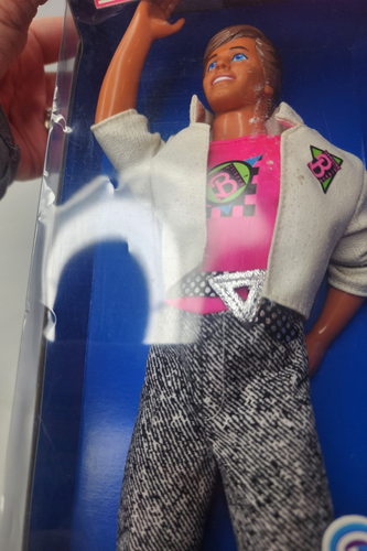 Mattel Barbie 1989 Dance Club Ken Lookin' Cool scatola sigillata!! - Foto 9 di 11