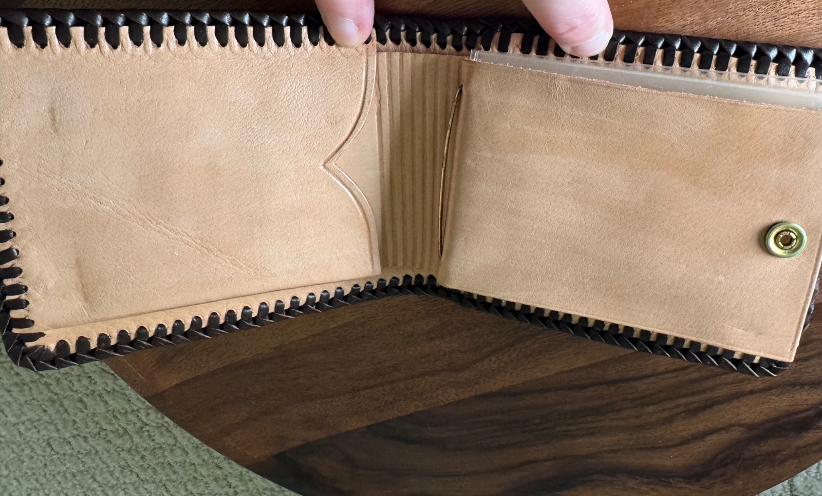 Pizza Hut Taco Hut vintage men’s wallet billfold Americana fast food advertising