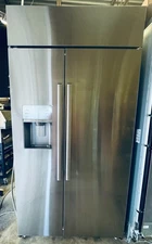 Dacor 42" Stainless Steel Smart Built-In Side-by-Side Refrigerator - DRS425300SR