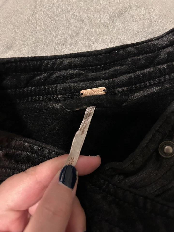 Free People 黑色天鹅绒摩托女式夹克,尺寸 M,Grunge Goth — 第 4/4 张图片