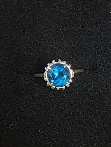 Vintage Sterling Silver Blue Stone Ring 925 A Round Faceted