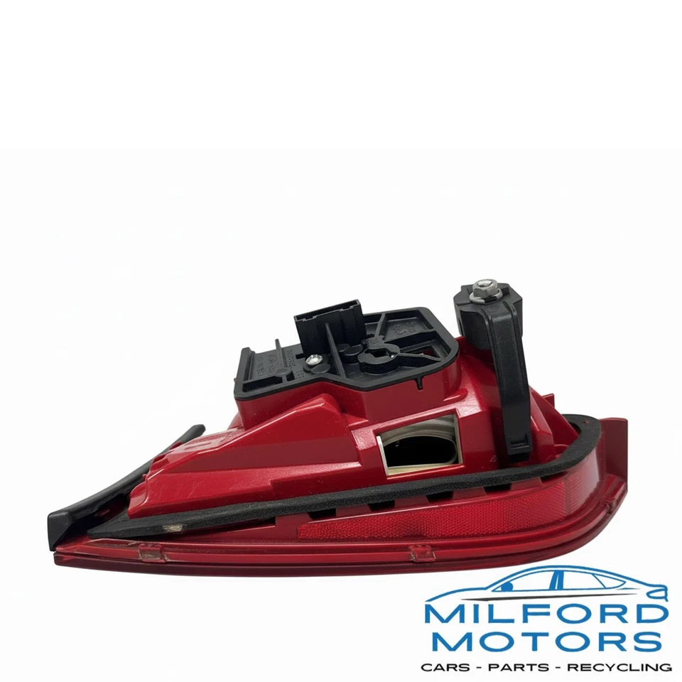 Driver Side Tail Light Lid Mounted Fits 2010-2012 Audi A4 S4 Sedan 2.0L - Image 2 of 4