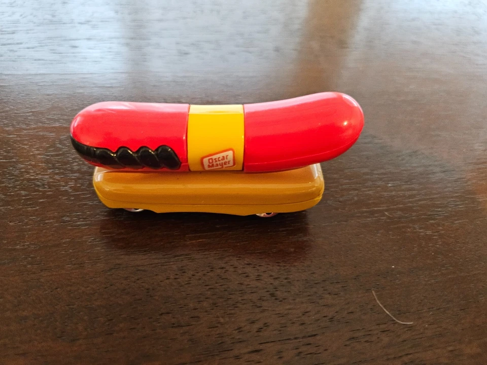 Hot Wheels Mattel Lot Spider-Man Window Scope, Oscar Mayer, Cinamon Toast Crunch - Image 2 of 4