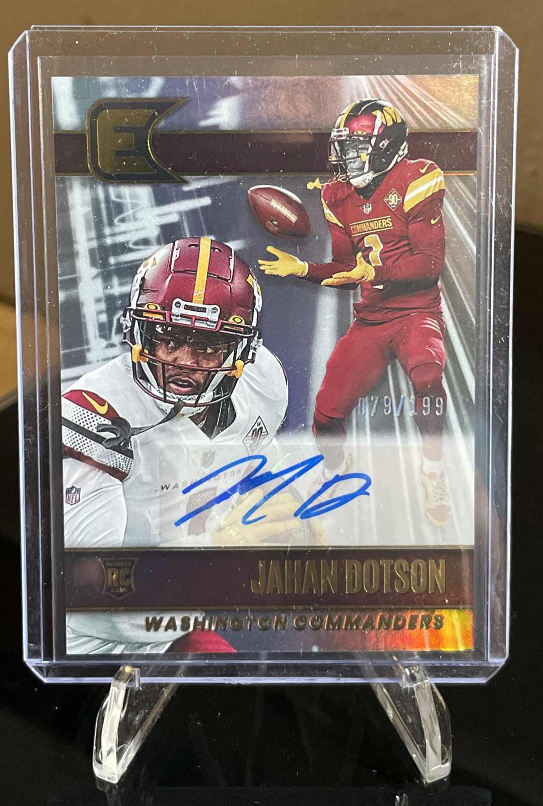 2022 Panini Chronicles Essentials Jahan Dotson Auto /199