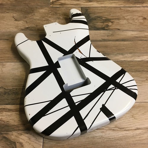 FRANCHIN Mercury guitar body EVH REPLICA Relic Black/White S-type *MADE TO ORDER - Picture 3 of 7