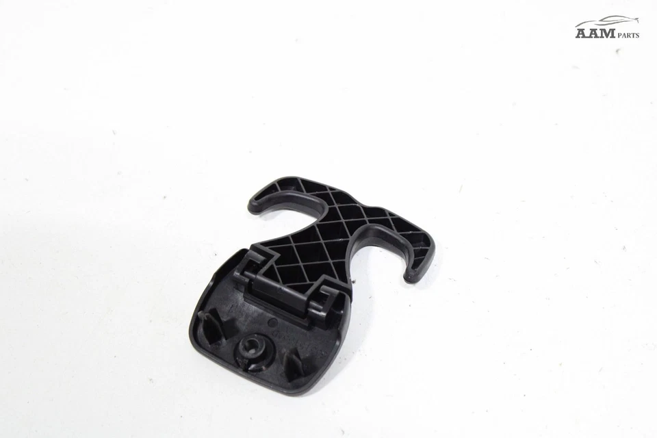 Chrysler 300 2011-2023 trasero izquierdo o derecho maletero carga amarre gancho OEM Foto 3 de 4