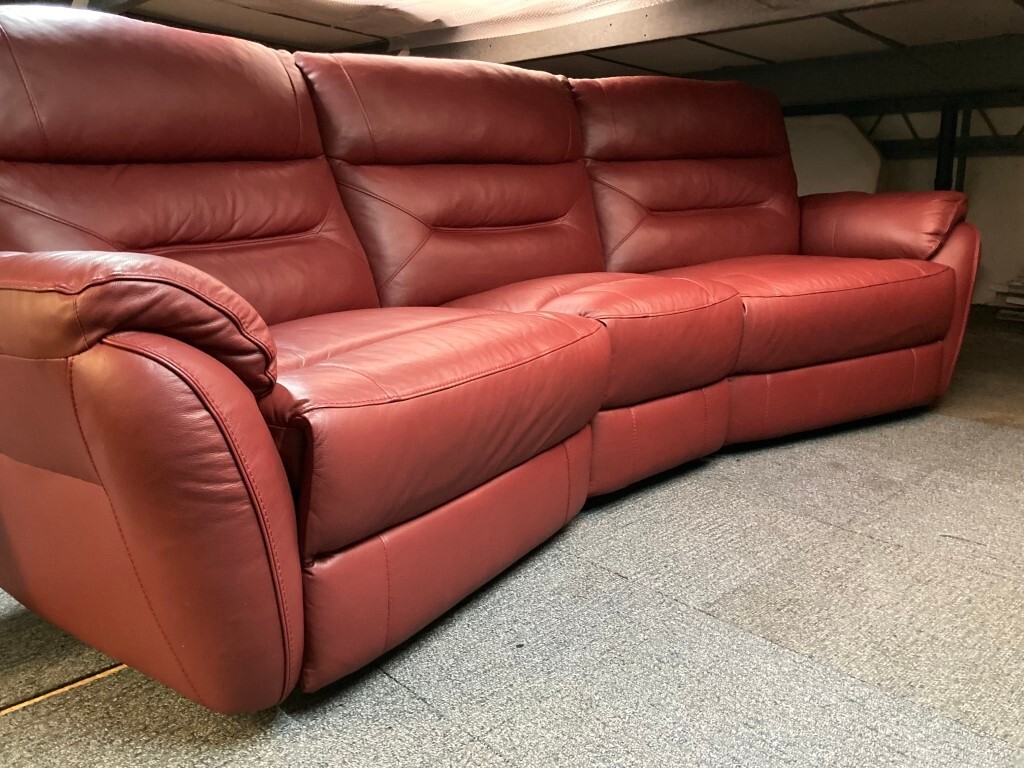 SOFAS XMAS SALE NOW £549 SCS RAFA RED/BURGANDY LEATHER 4 SEATER SOFA