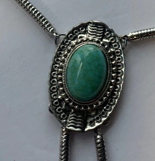 Collar Bolo Turquesa Tono Plata Chico’s Cadena Serpiente Ajustable Boho Southwes Foto 2 de 4