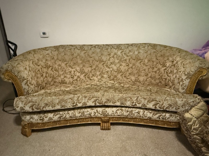 Traditional 2-Piece Floral Fabric Sofa Set Beige/Gold Rolled Arms Camelback