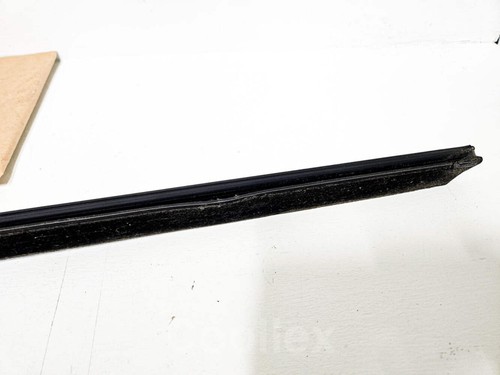 +07-13 Moldura ventana puerta pasajero derecho Mini Cooper Clubman 51-33-7-146-092 O - Imagen 6 de 9