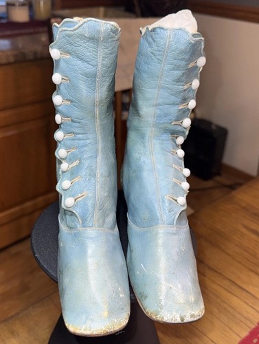 Antique Victorian Light Blue Leather 9 Button Children’s Boots RARE FIND