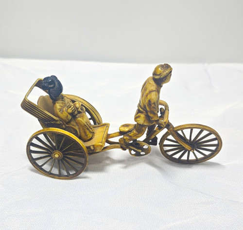 Resin Rickshaw Driver & Passenger Figurine, 3D Effect, Beige/Black