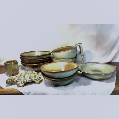Frankoma Prairie Green Pottery Set 10pc Bowls Scalloped Dish Turtle Figurine MCM