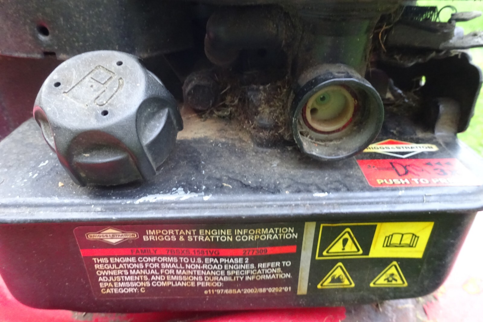 Sovereign petrol lawnmower spares or repair Briggs & Stratton 450