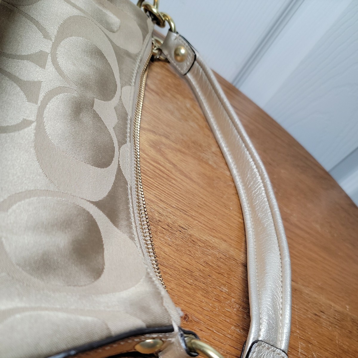 Coach Shoulder Bag H0973-13833 Tan And Gold With Purple Key