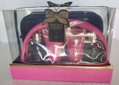 6 Piece Baylis and Harding England Prosecco Fizz Bath Set Pink And Black