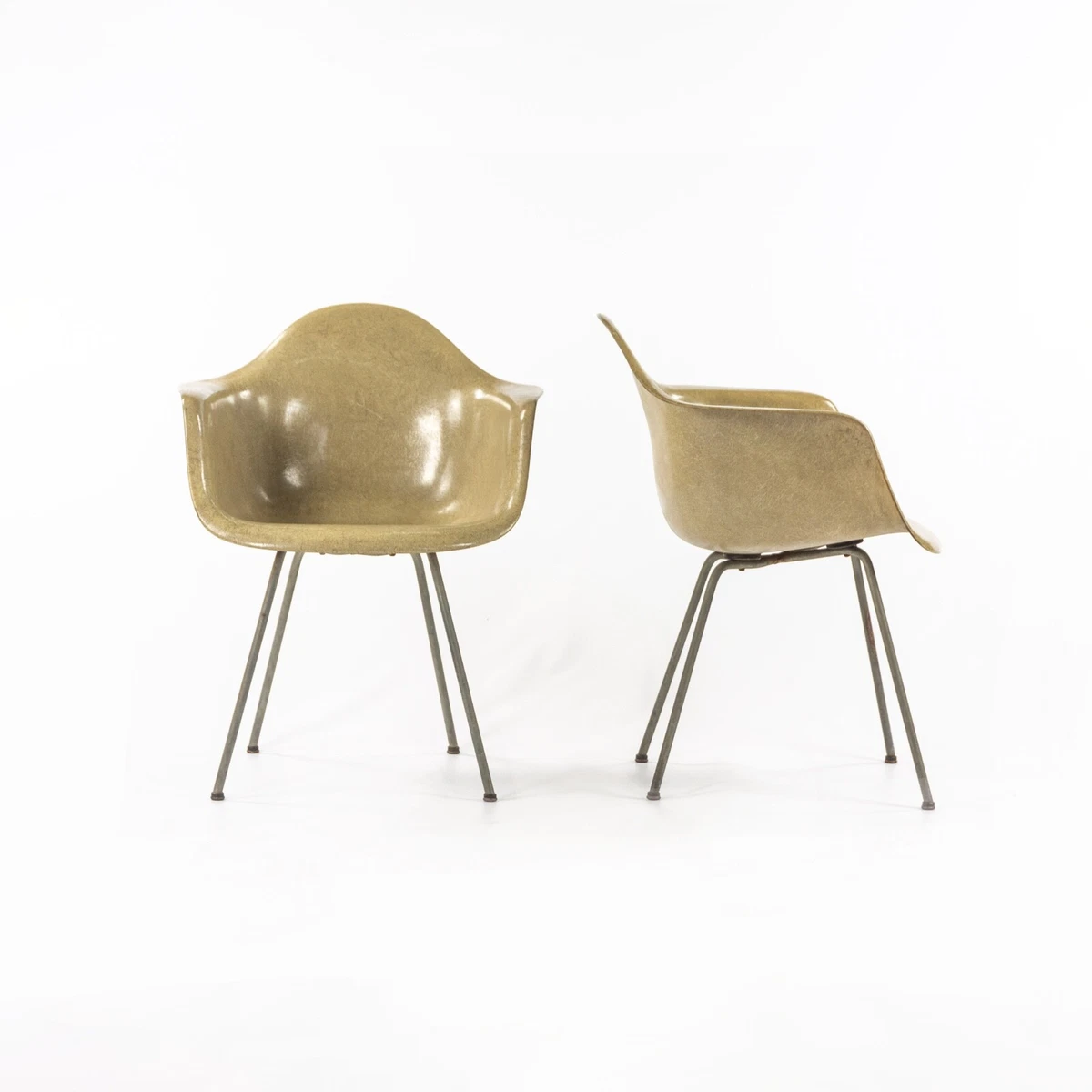 Pair 1952 Zenith Rope Edge Eames Herman Miller DAX Fiberglass Arm
