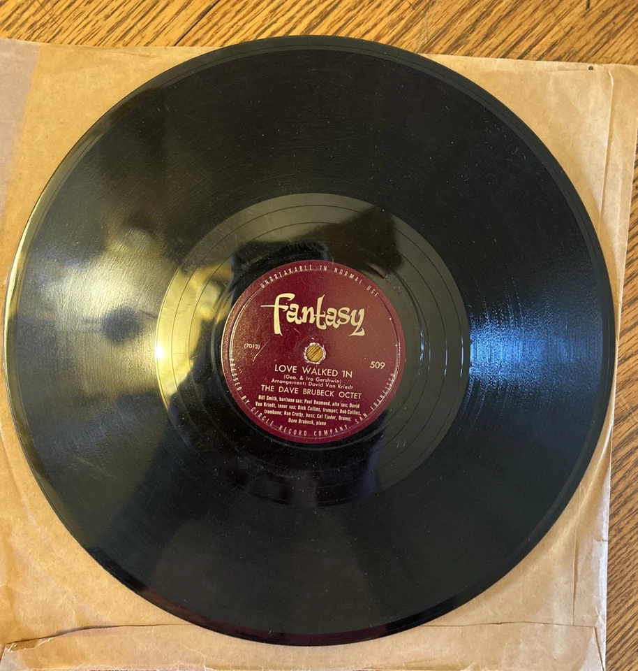78RPM-Jazz-FANTASY 509 -Dave Brubeck Octet-LOVE WALKED IN/ WAY YOU LOOK TONIGHT - Image 3 of 4