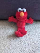 Sesame Street Hasbro ELMO 9   Red Plush Stuffed Animal Toy 