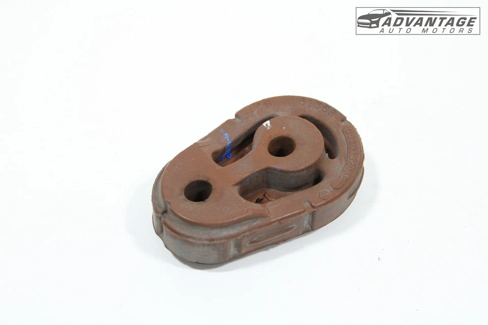 2011-2021 JEEP GRAND CHEROKEE REAR RIGHT SIDE EXHAUST PIPE INSULATOR HANGER OEM - Image 3 of 4